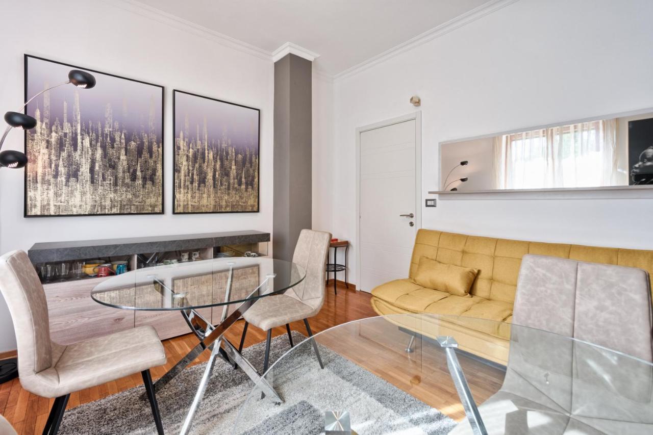 Casa Vacanza Il Sorriso Del Lago 2 Avigliana Exterior foto