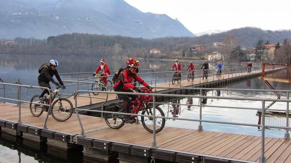 Casa Vacanza Il Sorriso Del Lago 2 Avigliana Exterior foto