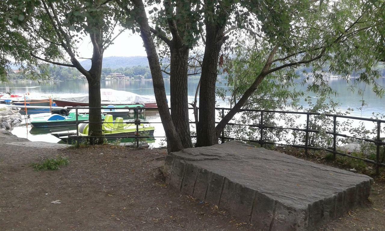 Casa Vacanza Il Sorriso Del Lago 2 Avigliana Exterior foto